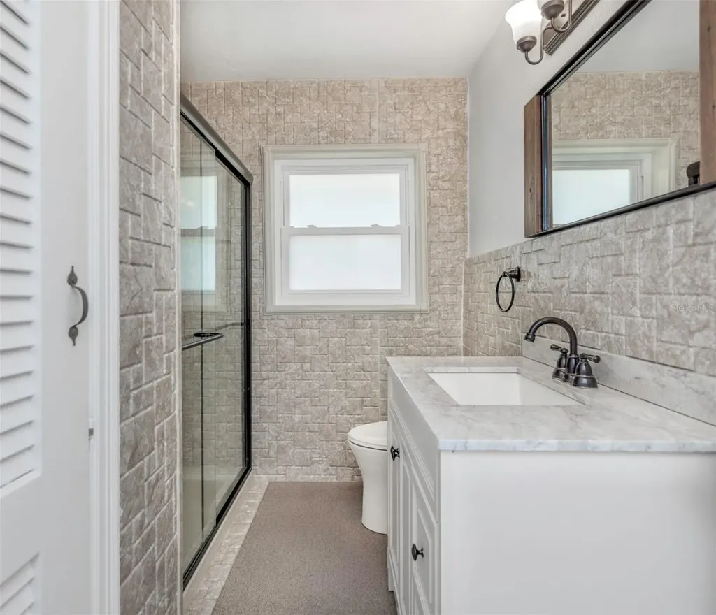 2525 53rd Street S Gulfport FL 33707
