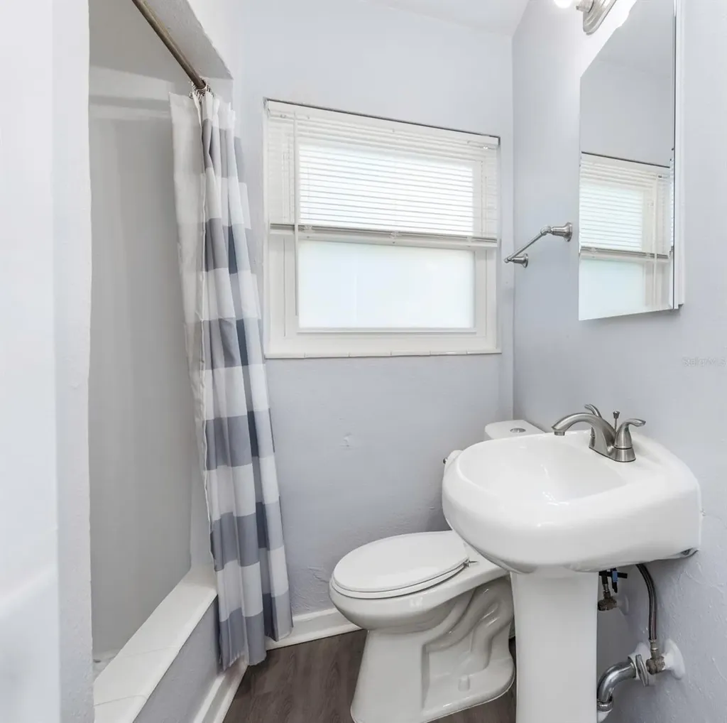 2525 53rd Street S Gulfport FL 33707