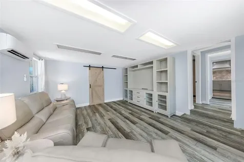 2525 53rd Street S Gulfport FL 33707