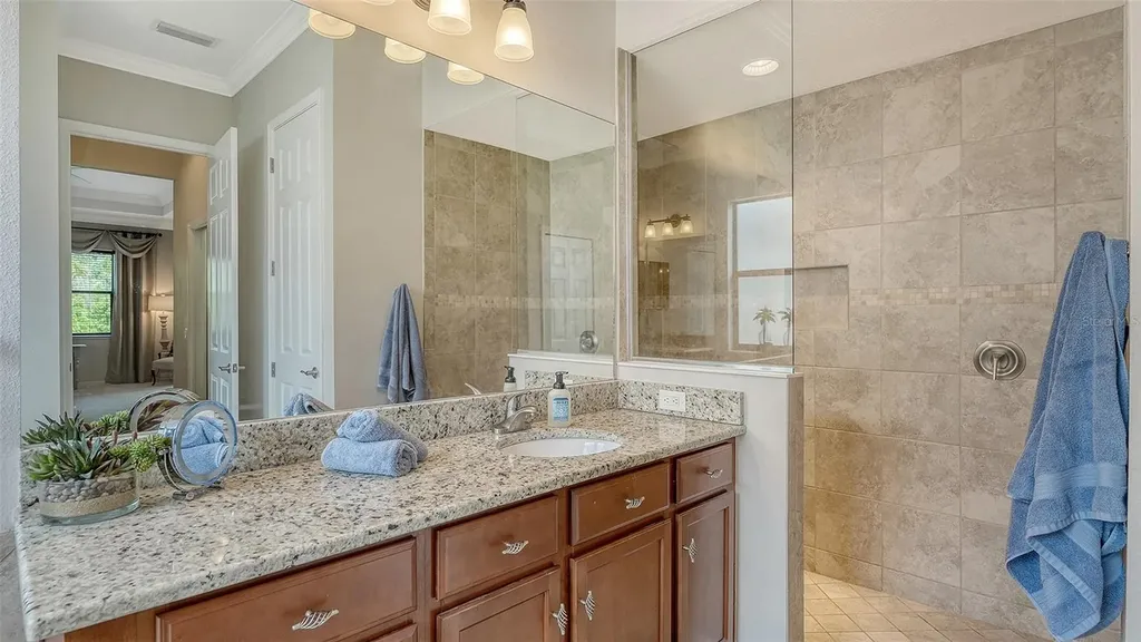 1043 145th Street Circle NE Bradenton FL 34212