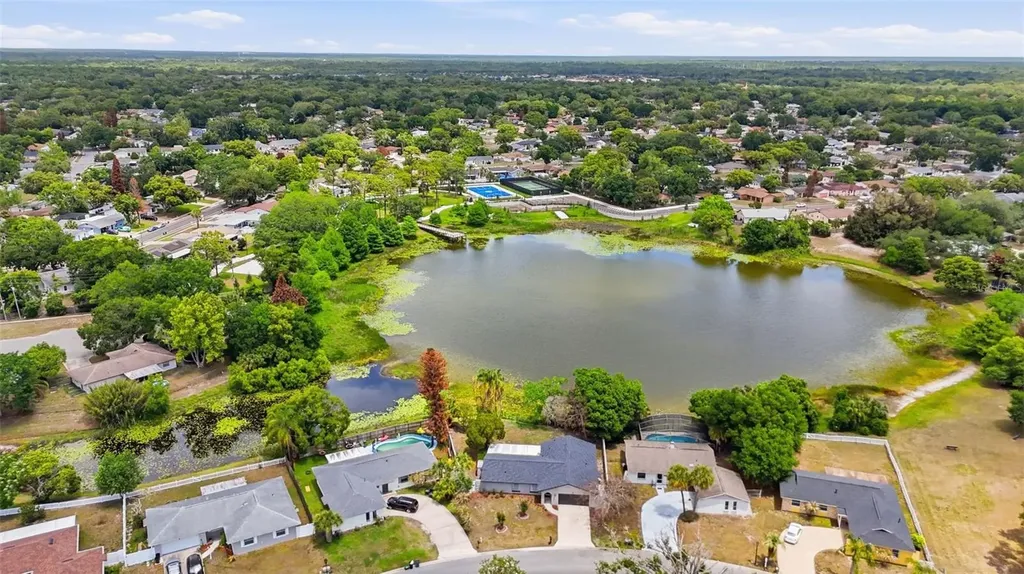 732 Laurel Way Casselberry FL 32707