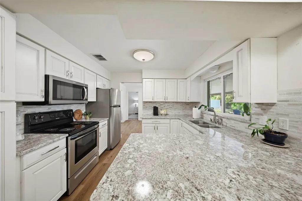 732 Laurel Way Casselberry FL 32707