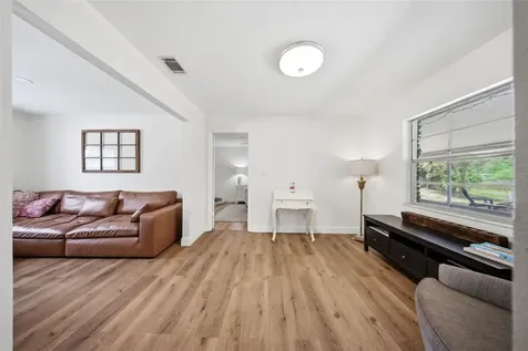 732 Laurel Way Casselberry FL 32707