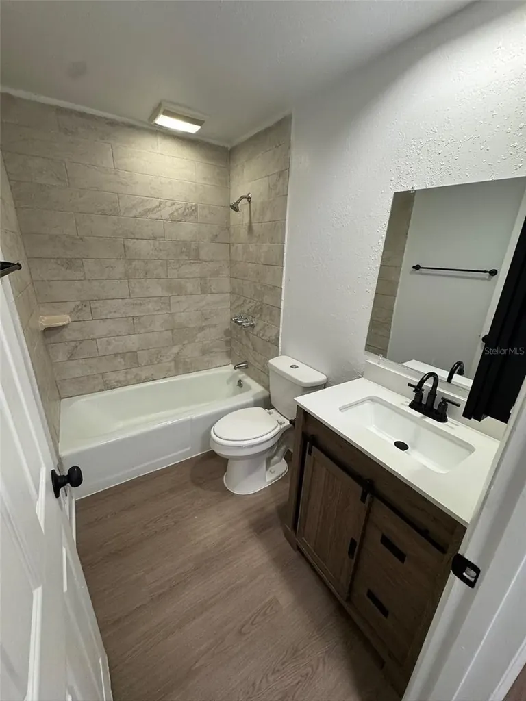 1713-1713 NE 2nd Street Ocala FL 34470