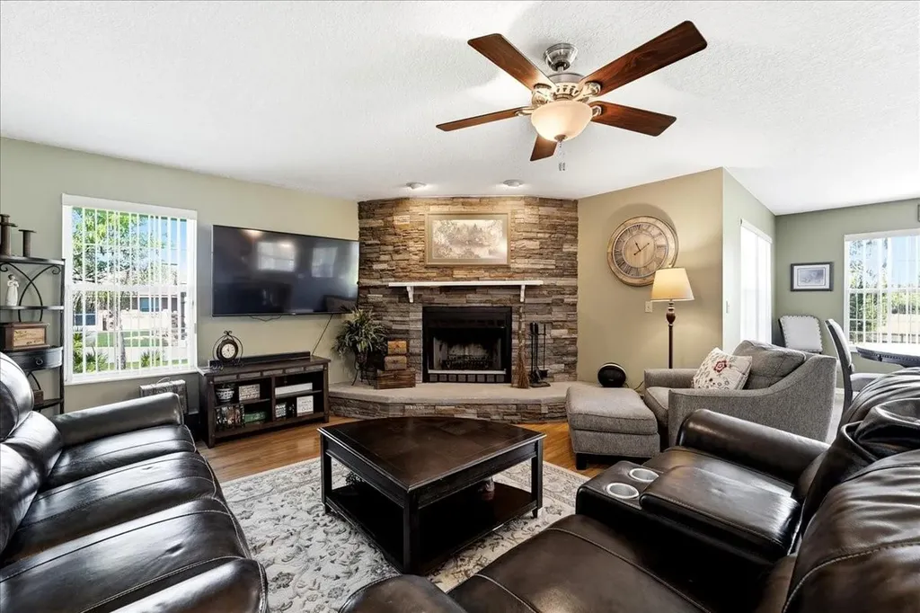 15241 Shady Lane Tavares FL 32778