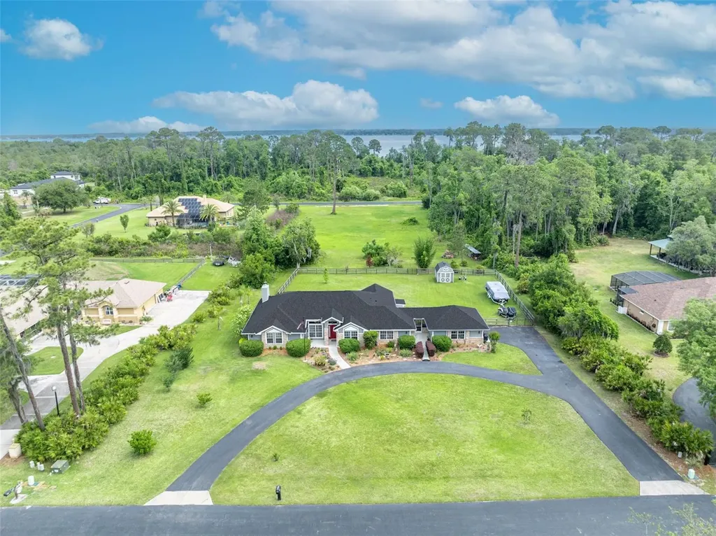 15241 Shady Lane Tavares FL 32778