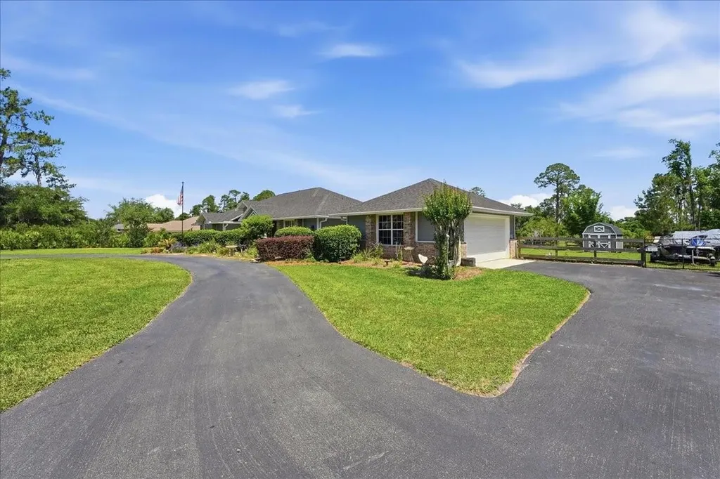 15241 Shady Lane Tavares FL 32778