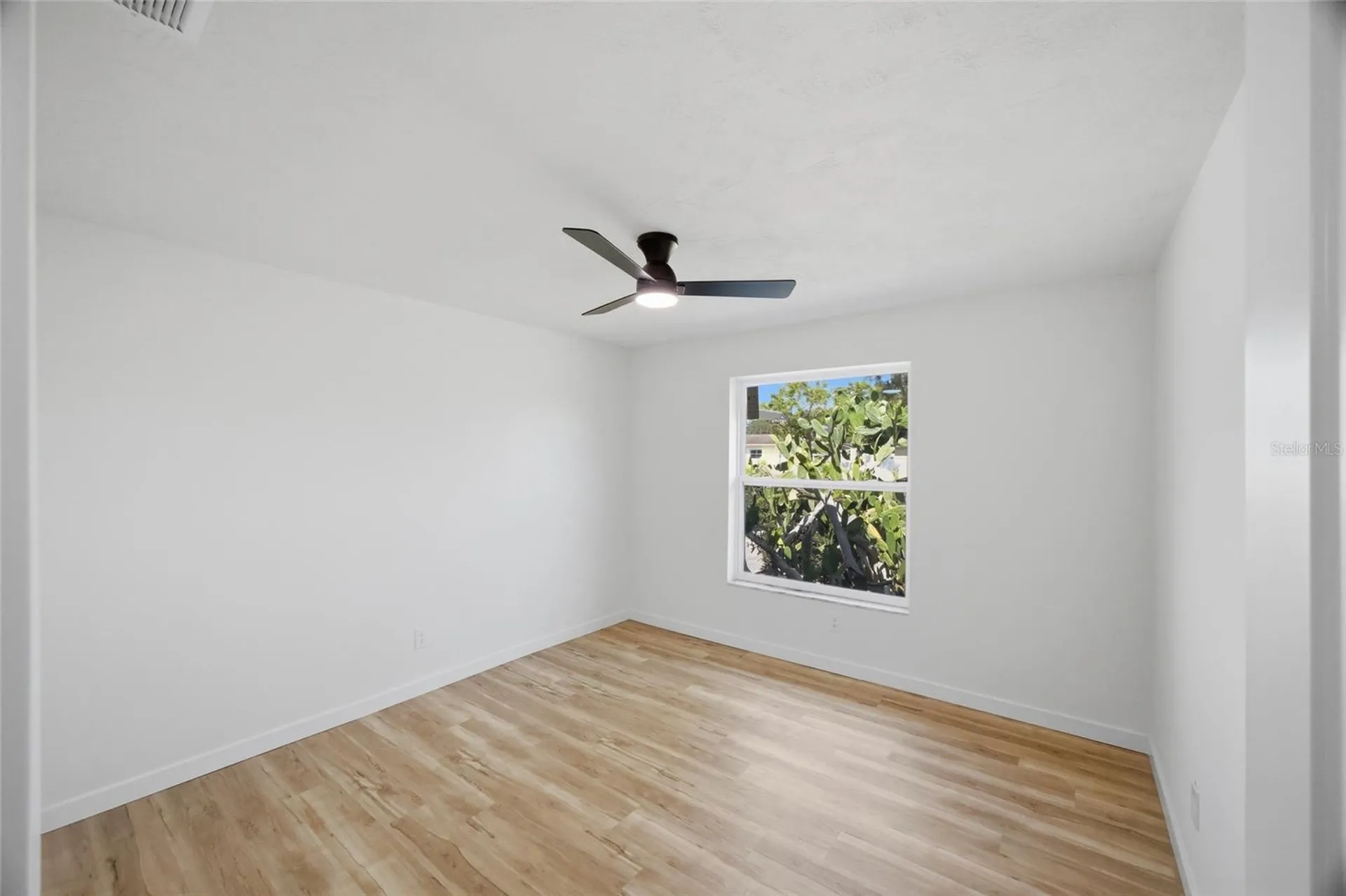 7520 20th Street N St Petersburg FL 33702