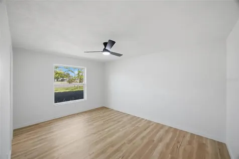 7520 20th Street N St Petersburg FL 33702