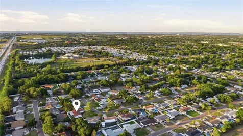 7520 20th Street N St Petersburg FL 33702