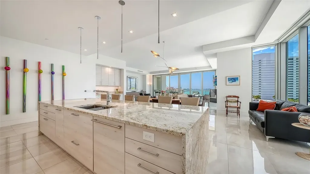 401 Quay Sarasota FL 34236