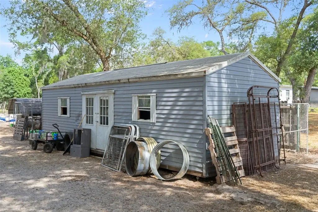 4059 Mckethan Road Dade City FL 33523