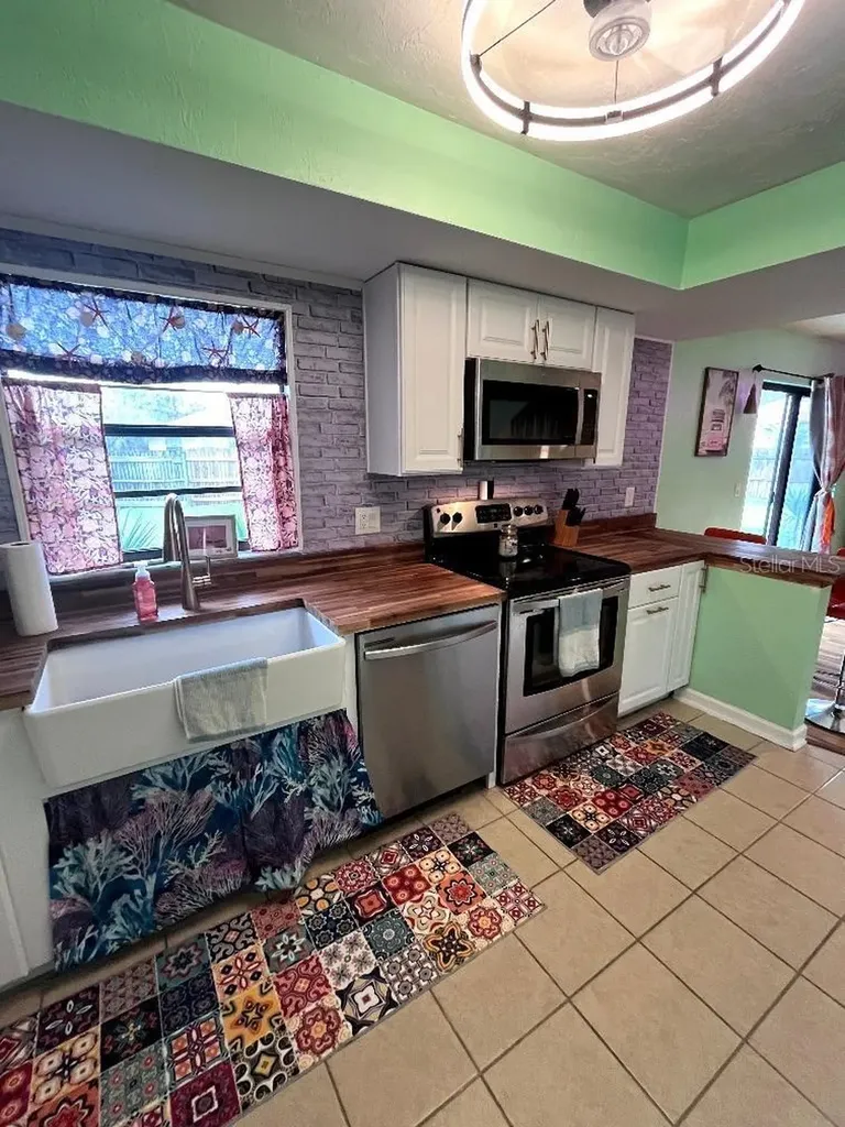 123 Marlin Drive Ormond By The Sea FL 32176