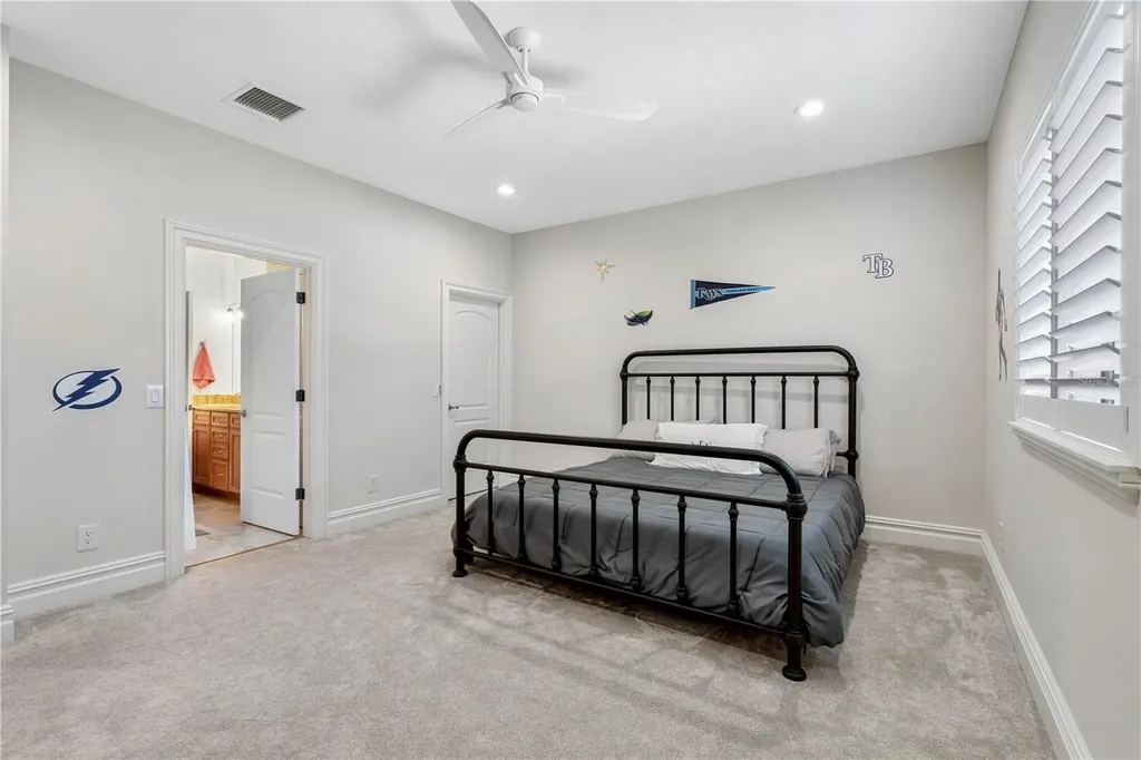 3512 W San Juan Street Tampa FL 33629