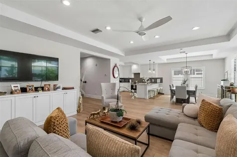 3512 W San Juan Street Tampa FL 33629