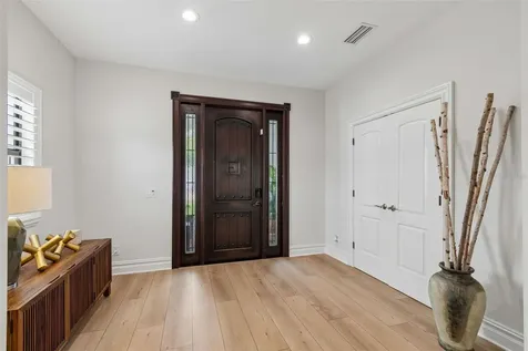 3512 W San Juan Street Tampa FL 33629