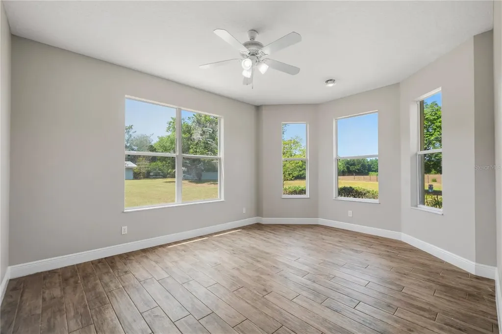 8848 Bogaert Drive Groveland FL 34736