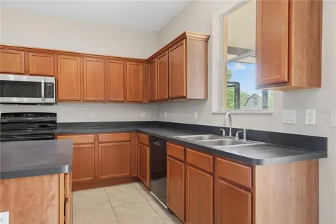 8848 Bogaert Drive Groveland FL 34736