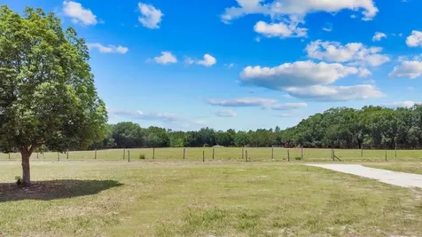 8848 Bogaert Drive Groveland FL 34736