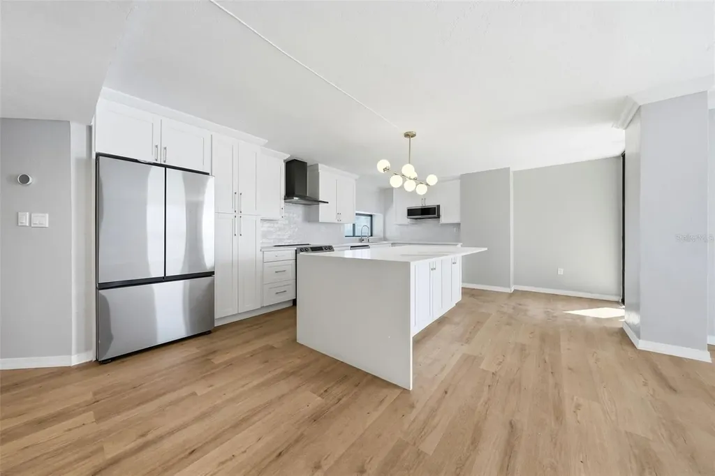 2413 Bayshore Boulevard Tampa FL 33629