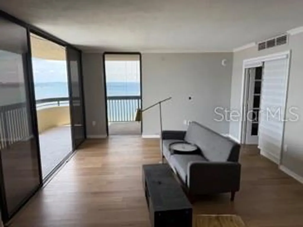 2413 Bayshore Boulevard Tampa FL 33629