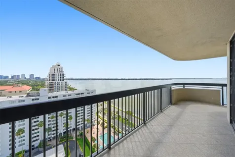 2413 Bayshore Boulevard Tampa FL 33629