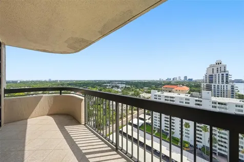 2413 Bayshore Boulevard Tampa FL 33629