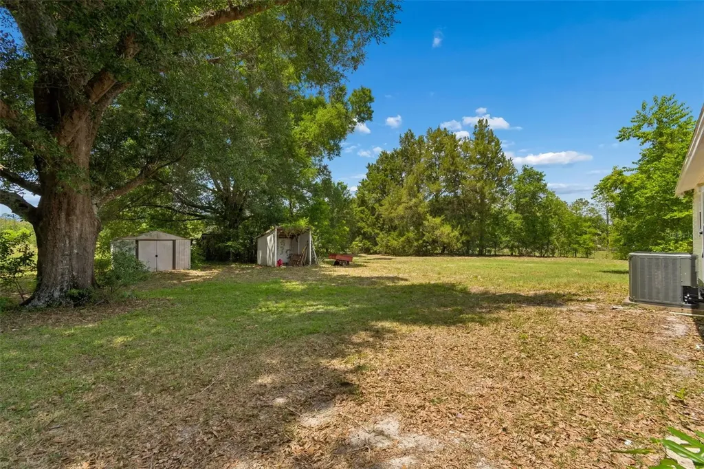 17879 Parrish Grove Road Dade City FL 33523