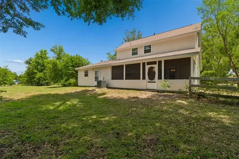 17879 Parrish Grove Road Dade City FL 33523