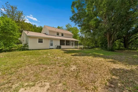 17879 Parrish Grove Road Dade City FL 33523