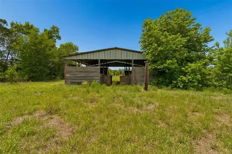 17879 Parrish Grove Road Dade City FL 33523