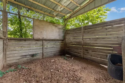 17879 Parrish Grove Road Dade City FL 33523