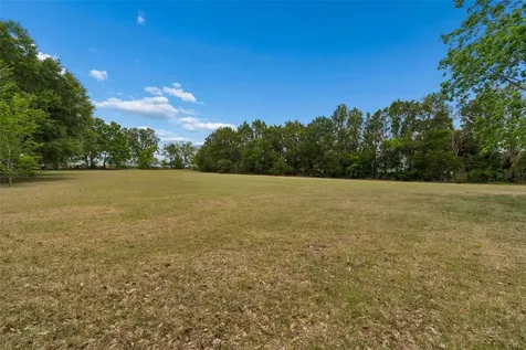 17879 Parrish Grove Road Dade City FL 33523