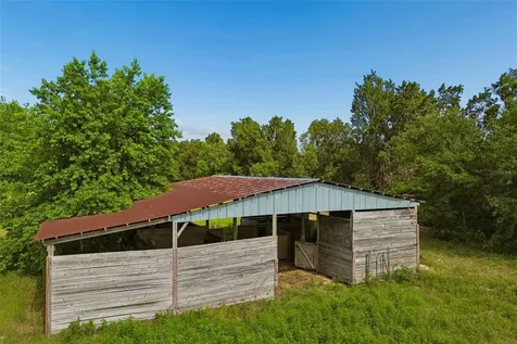 17879 Parrish Grove Road Dade City FL 33523