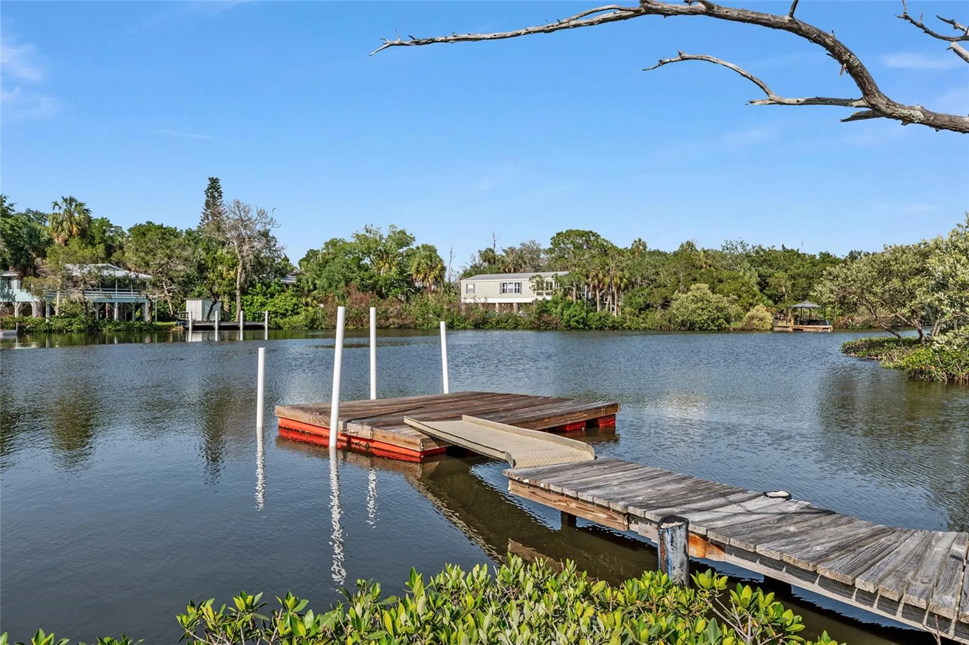 1326 S Estuary Crystal River FL 34429