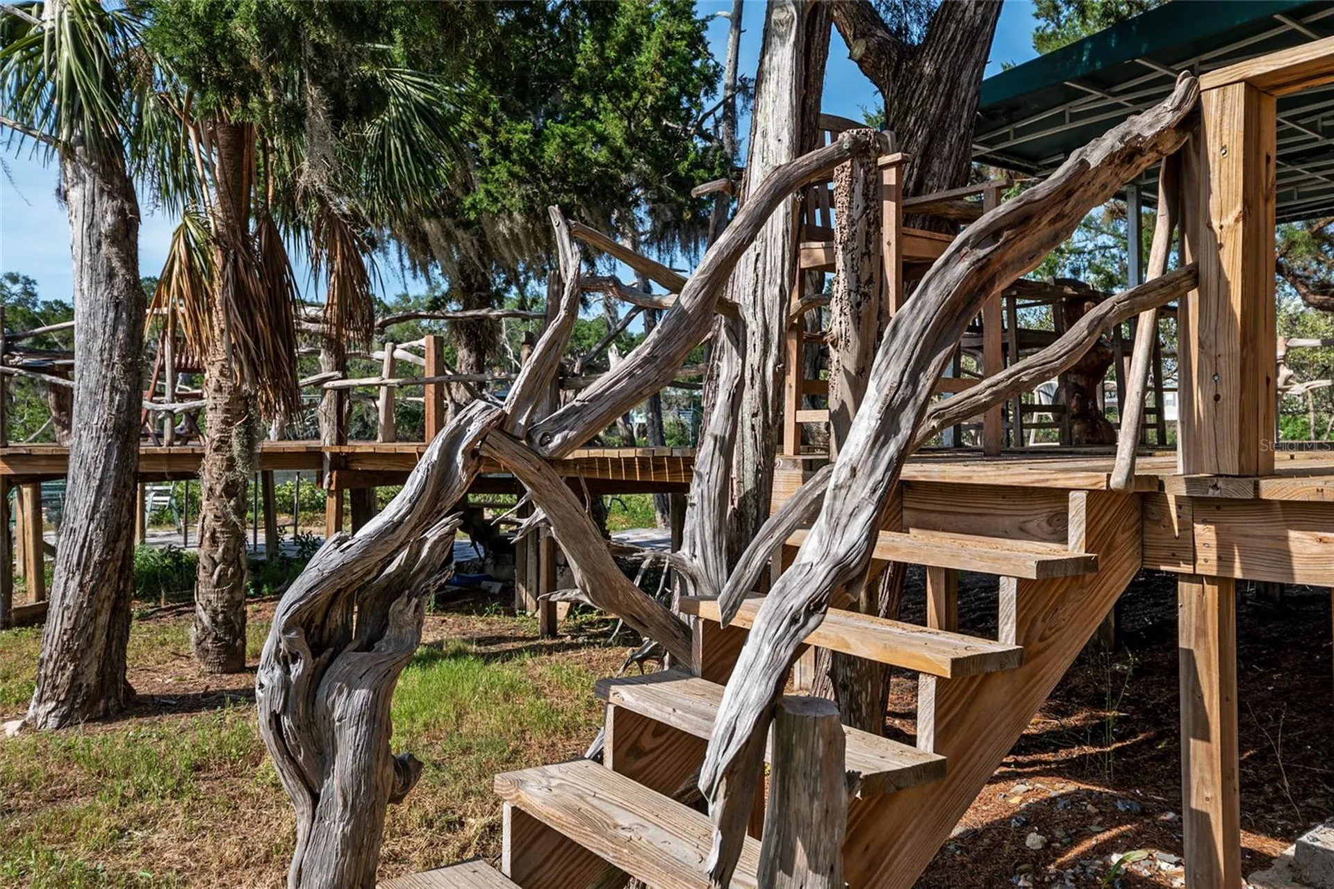 1326 S Estuary Crystal River FL 34429