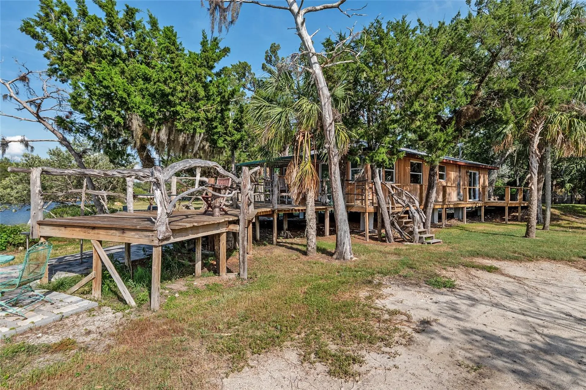 1326 S Estuary Crystal River FL 34429