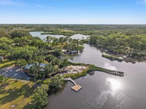 1326 S Estuary Crystal River FL 34429