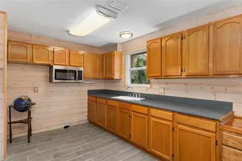 1326 S Estuary Crystal River FL 34429