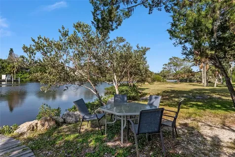 1326 S Estuary Crystal River FL 34429