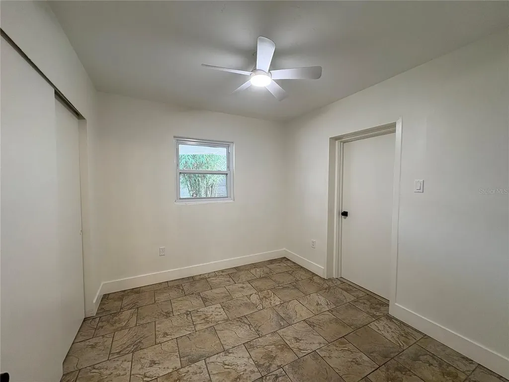 1140 3rd Street N Safety Harbor FL 34695