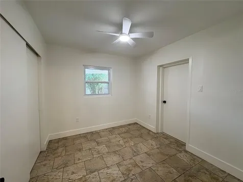 1140 3rd Street N Safety Harbor FL 34695