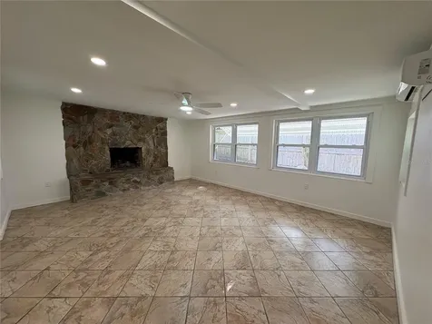 1140 3rd Street N Safety Harbor FL 34695