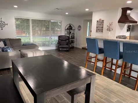 12001 N Gomez Avenue Tampa FL 33618