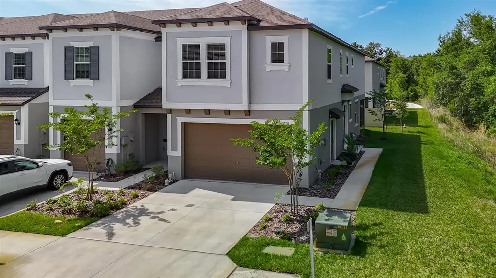 10801 Fort White Court Tampa FL 33647