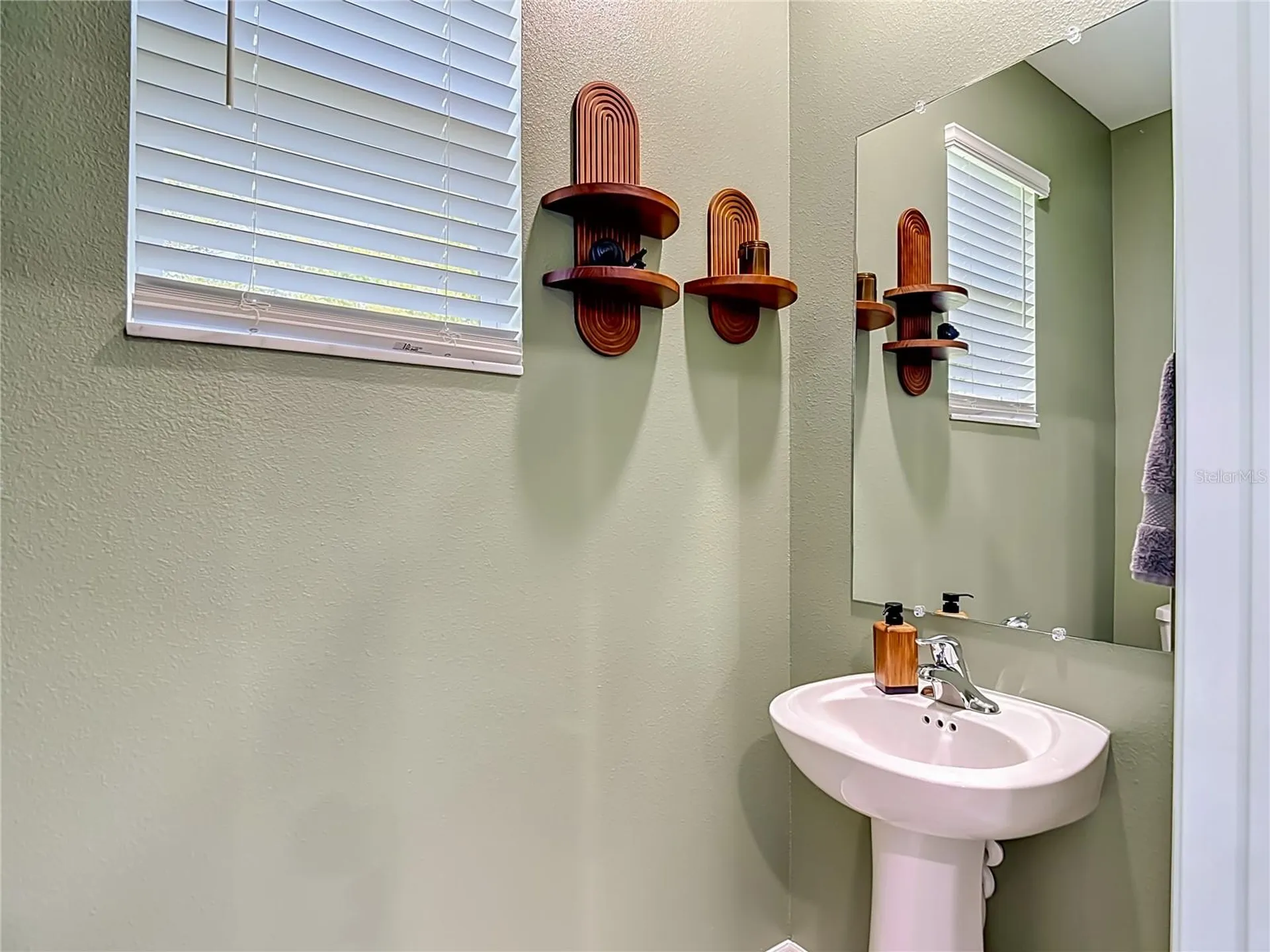 10801 Fort White Court Tampa FL 33647