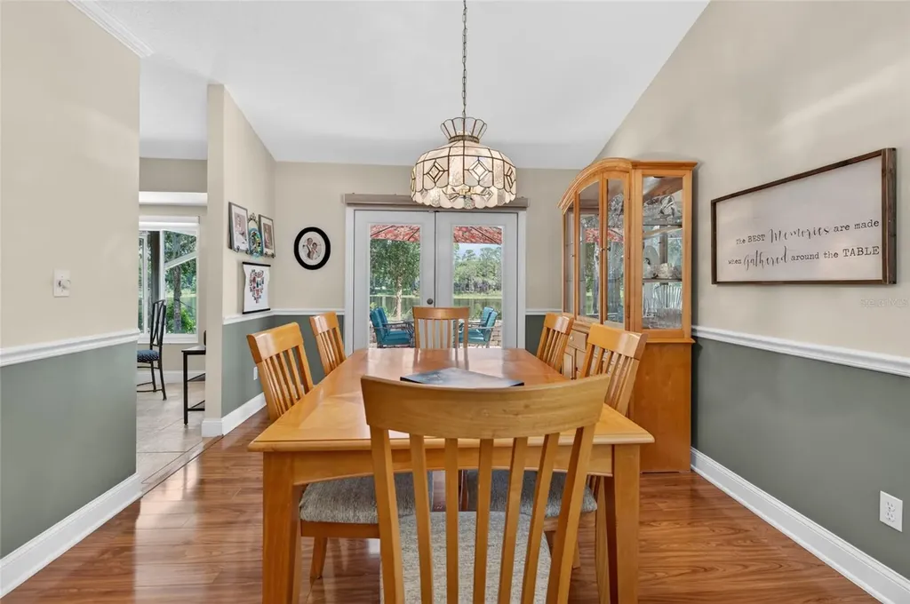 8243 Riviera Shore Court Orlando FL 32817