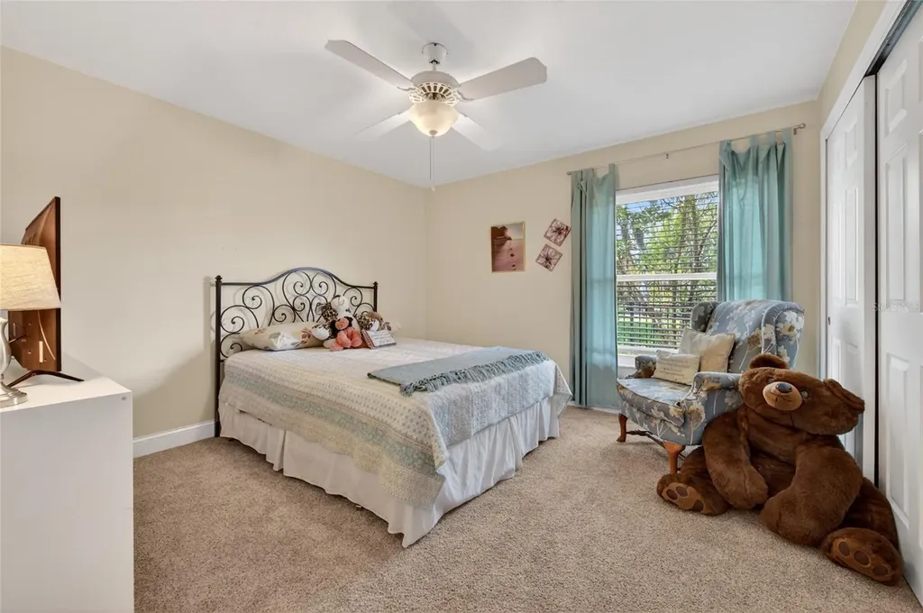 8243 Riviera Shore Court Orlando FL 32817