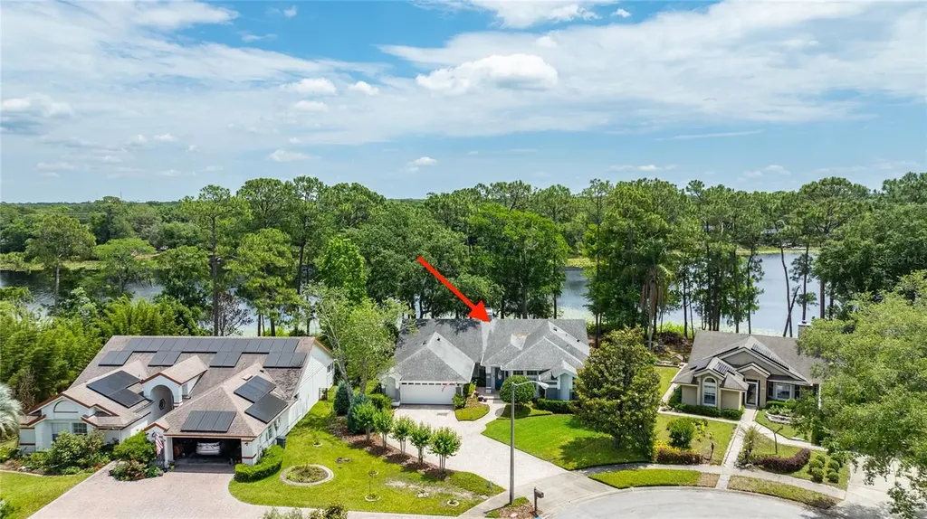 8243 Riviera Shore Court Orlando FL 32817