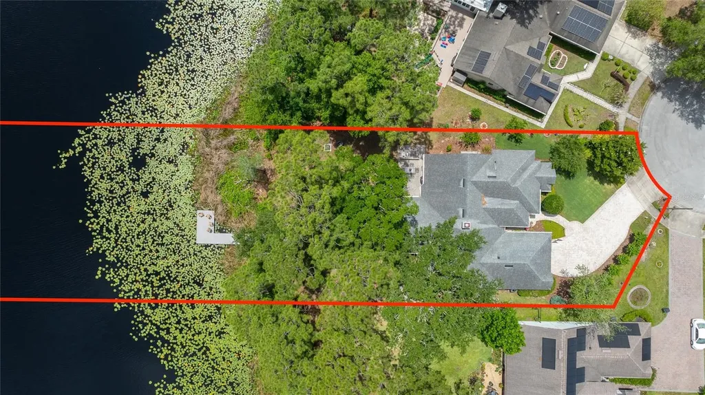 8243 Riviera Shore Court Orlando FL 32817